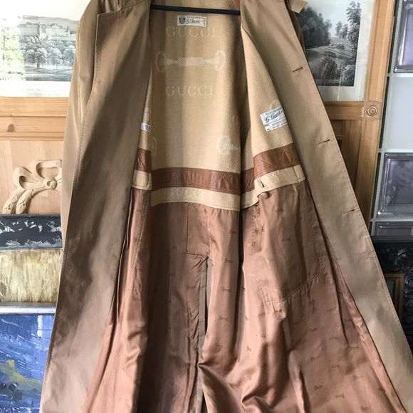 Gucci Classic Trenchcoat - Picture 1 of 4